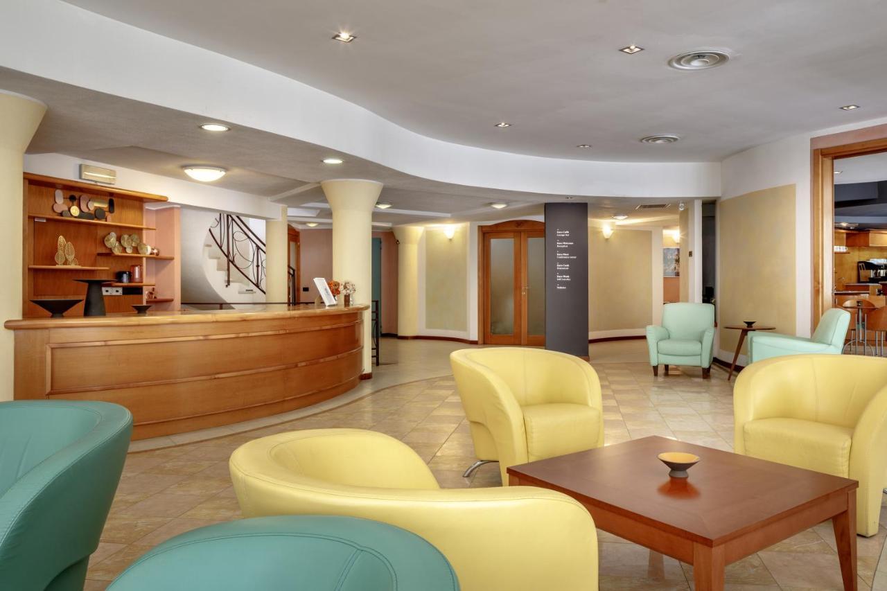 Euro Hotel Nuoro  Luaran gambar
