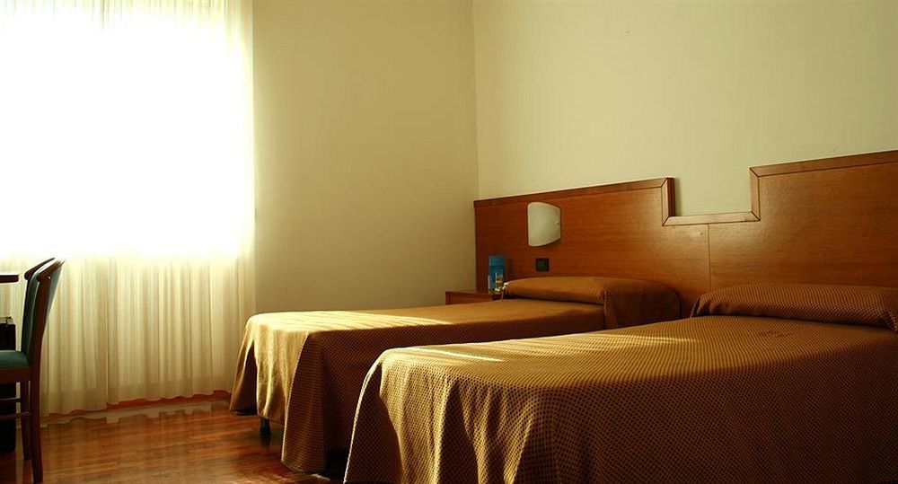 Euro Hotel Nuoro  Luaran gambar